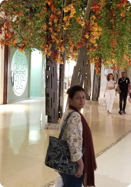 travel-img travel-img